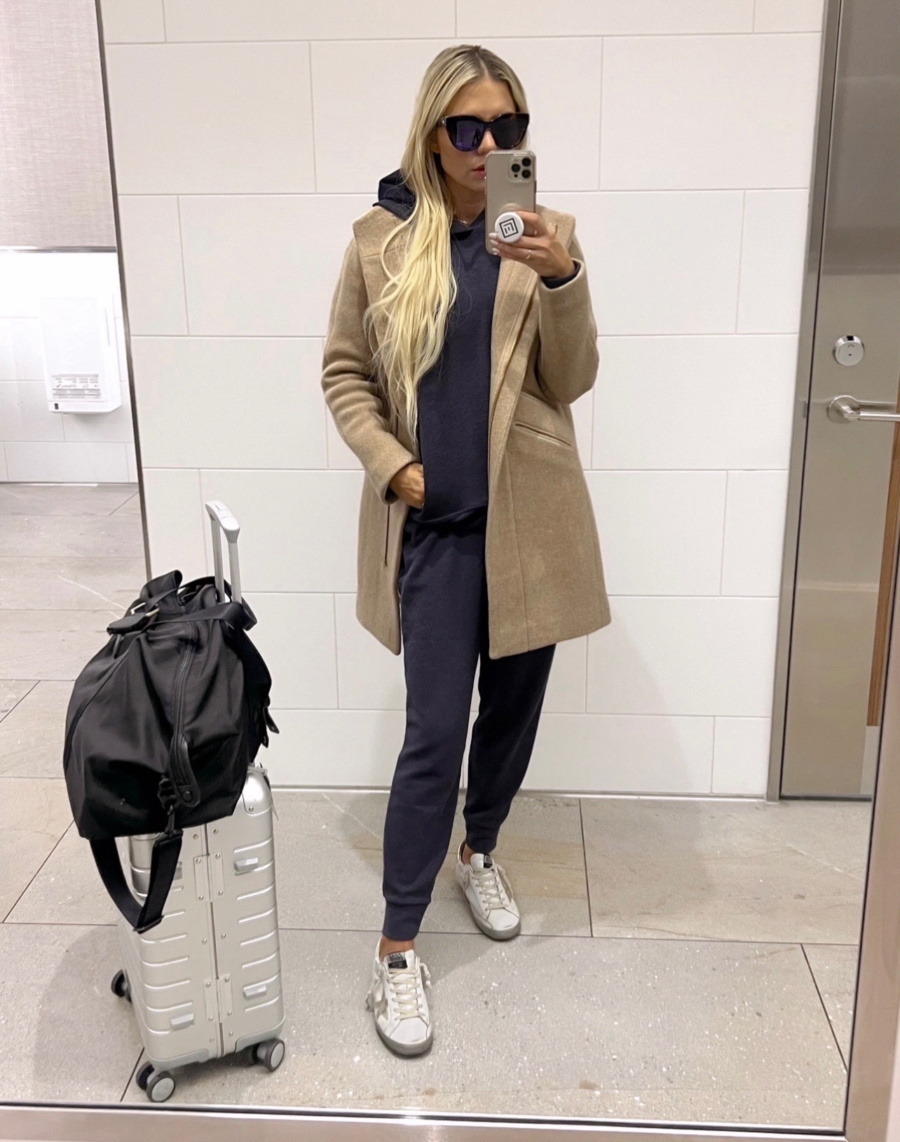 How to Style Black Sweatpants