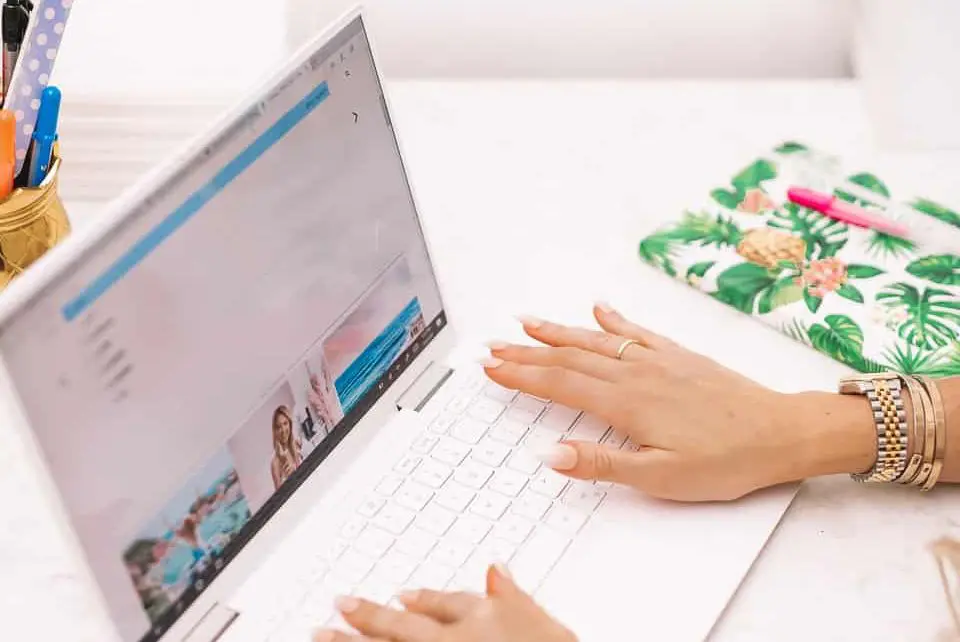 woman working at dell laptop
