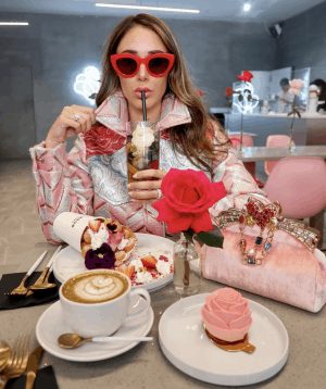 instagrammable food spots LRoom cafe