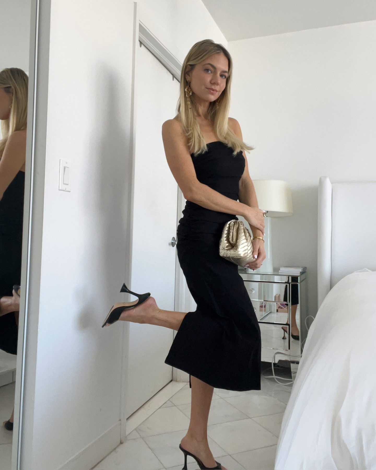 black midi dress black midi dress | What to Wear to a Summer Wedding