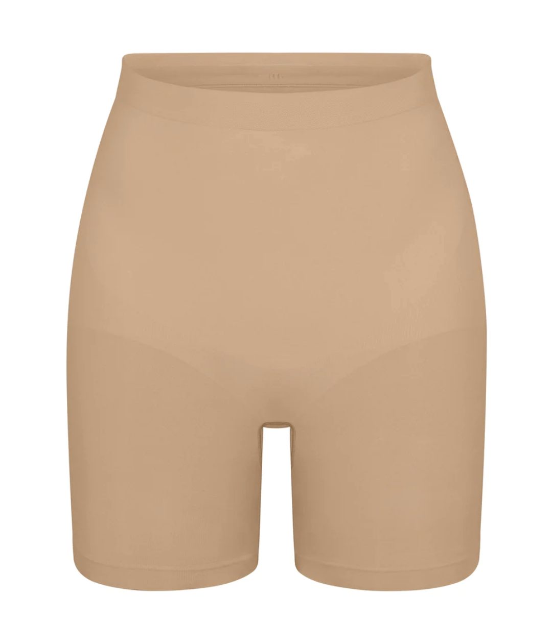 skims seamless sculpt mid thigh short