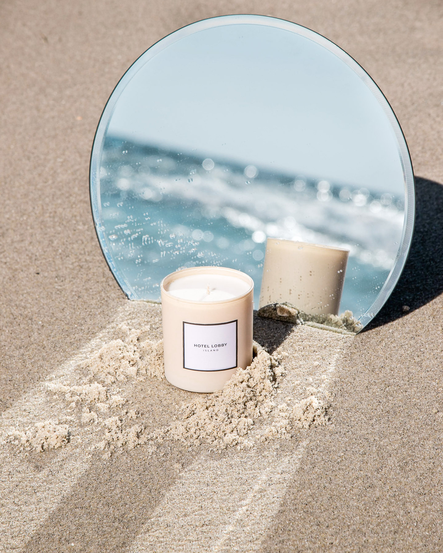 hotel lobby candle island