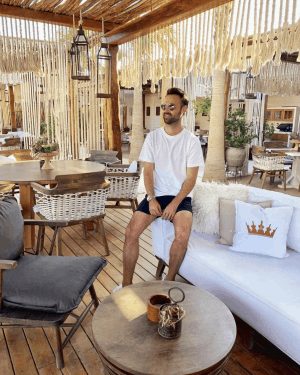 what to wear in greece mykonos